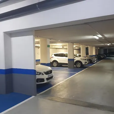 Vivienda Turistica En La Vieja Con Wifi Y Parking شقة *