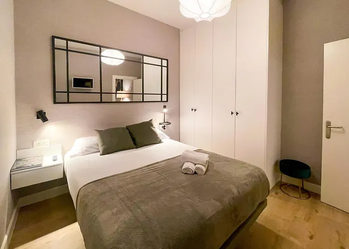 Vivienda Turistica En La Vieja Con Wifi Y Parking شقة