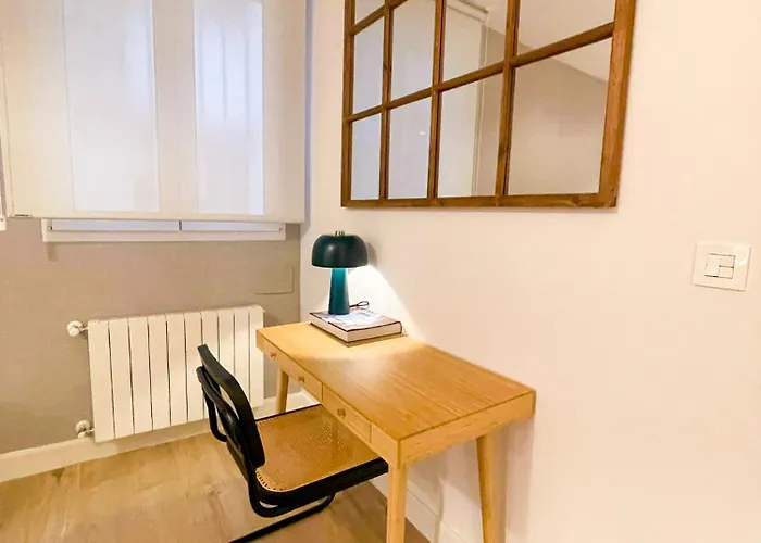 Vivienda Turistica En La Vieja Con Wifi Y Parking Lägenhet *